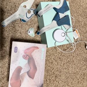 Owlet Dream Sock Baby Monitor - Blue and White